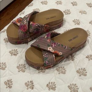 Johnny Was Floral Mules in Purple and Brown